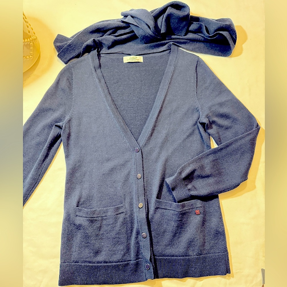 Crocodile brand Navy Blue Women's Sweater